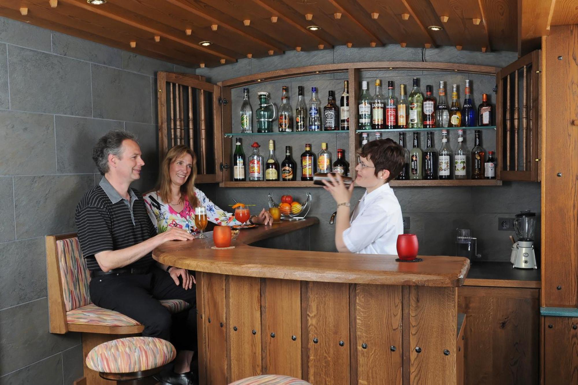 Hotel Alpenhof バート・ヴェリスホーフェン エクステリア 写真