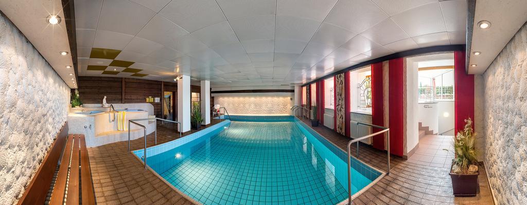 Hotel Alpenhof バート・ヴェリスホーフェン エクステリア 写真